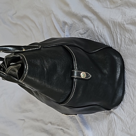 Dooney and Bourke Large Kristin tote in black pebbled leather - Picture 5 of 10